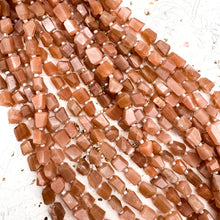 Load image into Gallery viewer, Peach Moonstone Faceted Nugget Strand
