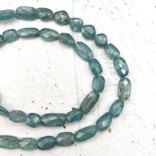Load image into Gallery viewer, Light Aqua Kyanite Oval Faceted Strand
