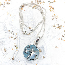 Load image into Gallery viewer, Lucky Clover Necklace - Tucson Find
