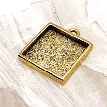 Load image into Gallery viewer, Square Antique Gold Bezel
