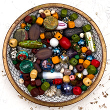 Load image into Gallery viewer, Destash Bead Mix
