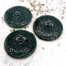 Load image into Gallery viewer, Dark Green Carved Floral Focal Bead

