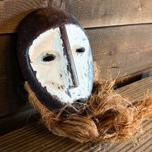 Load image into Gallery viewer, Handmade African Mask 9 - Tucson Find
