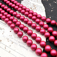 Load image into Gallery viewer, 8mm Swarovski Mulberry Pink Pearl Strand
