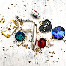 Load image into Gallery viewer, Lucky in Love Kit
