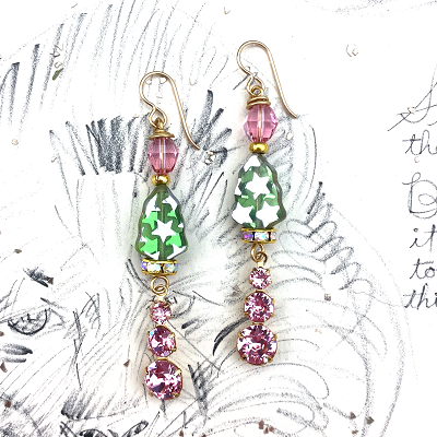Holiday Time | DIY Jewelry Inspiration | Nostalgica Finished Piece
