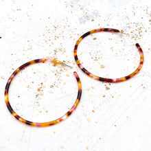 Load image into Gallery viewer, Acrylic Earring Pair - Paris Find
