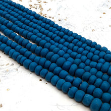 Load image into Gallery viewer, Blue Bead Strand
