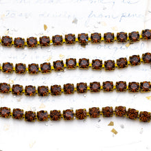 Load image into Gallery viewer, Vintage Topaz Premium Crystal Brass Cup Chain - 4 Feet
