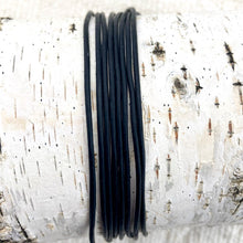 Load image into Gallery viewer, 1.5mm Natural Black Round Leather Cord
