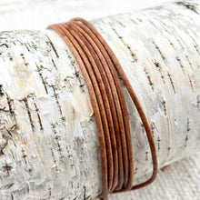 Load image into Gallery viewer, 1.5mm Natural Light Brown Round Leather Cord
