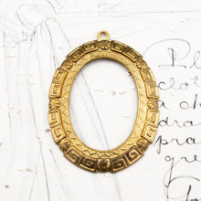 Load image into Gallery viewer, 50mm Stunner Solid Brass Pendant
