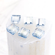 Load image into Gallery viewer, 10mm Crystal Blue Shade Premium 1 Hole Stairway Beads - 6pcs
