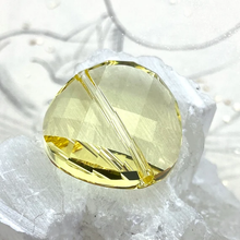 Load image into Gallery viewer, 22mm Jonquil Twist Bead
